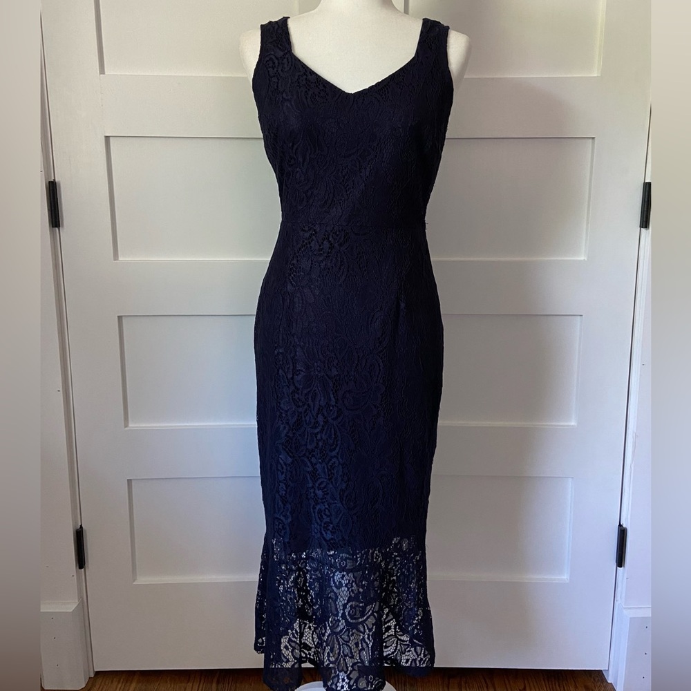 ⭐️ Navy Lace Dress ⭐️